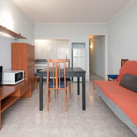 Apartamentos Denis Castelldefels Buitenkant foto